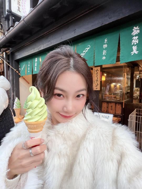 玻尿酸淚溝+頰凹心得：對我而言是一場極致溫柔的變美儀式！｜見證案例-Nikki